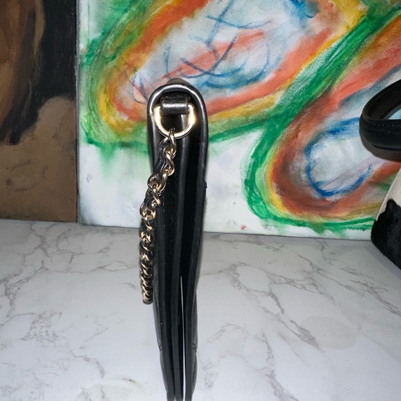 Tory Burch Envelope Flap - Picture 2 of 5